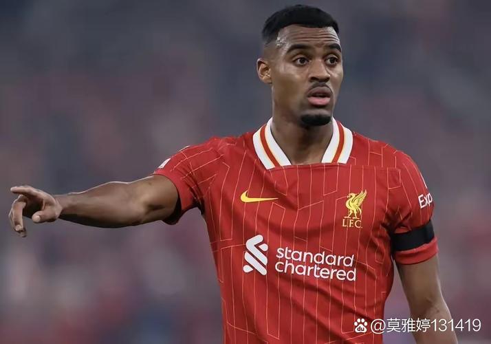 赫拉芬贝赫暴涨至9000万🤩利物浦1.52亿签麦8赫 现总身价2.75亿