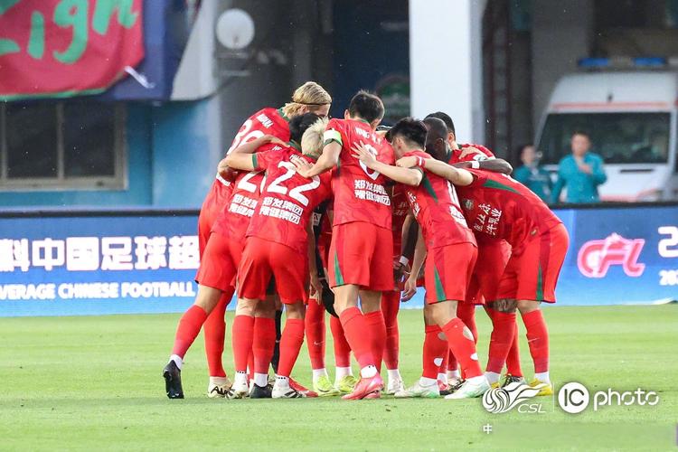 河南俱乐部酒祖杜康2-0长春亚泰 纳萨里奥、马亚各入一球