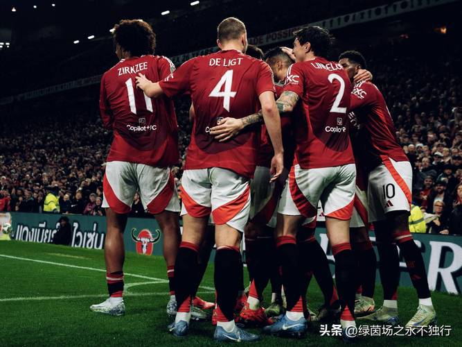 斯洛特：曼联有这么多高水平球员却踢长传 我们依然创造很多机会