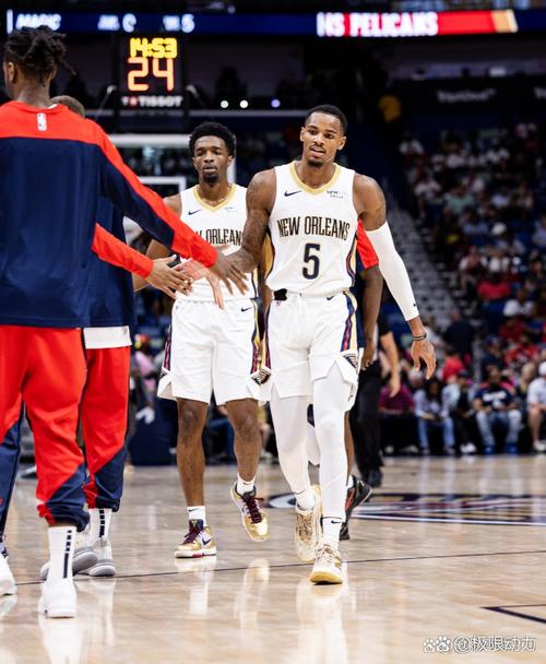 难阻失利!普尔鹈鹕首秀14中6拿到17分 其中上半场15分