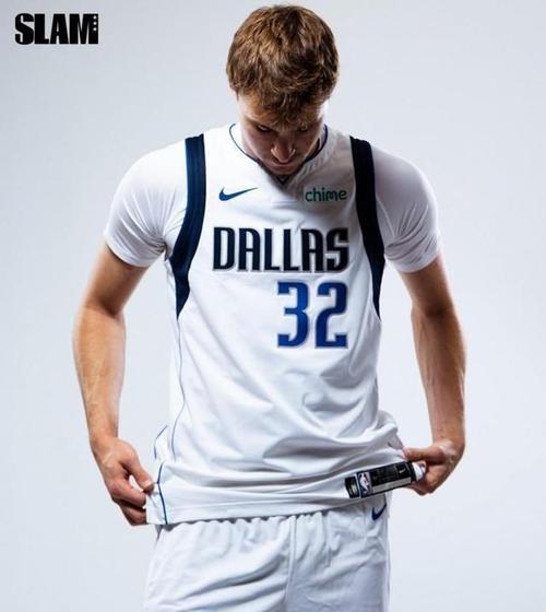 弗拉格：被球迷呼喊感觉很棒 需要继续打出优异表现让他们兴奋