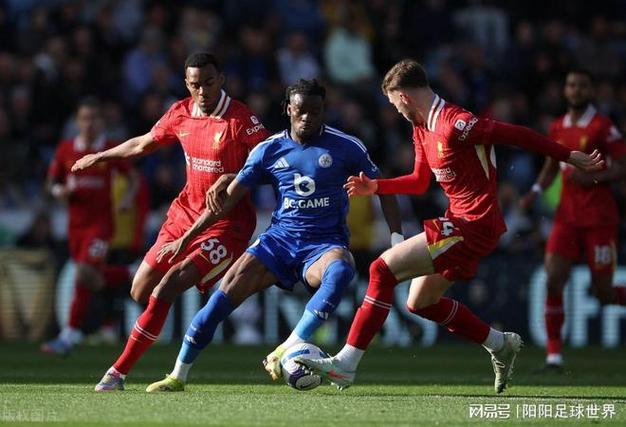 又出冷门？天空预测：森林1-0曼联！曼城平樱桃，利物浦3-1维拉